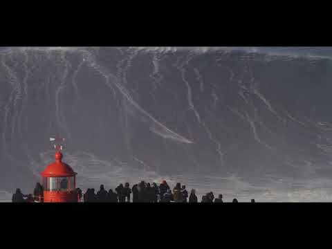 Giant wave surfed by Sebastian Steudtner 01/18/2018 Nazare