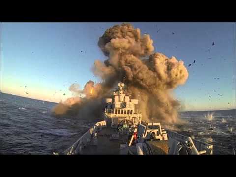 Norsk krigsskib sprÃ¦ngt i luften af missil