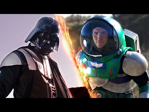 Darth Vader VS Buzz Lightyear
