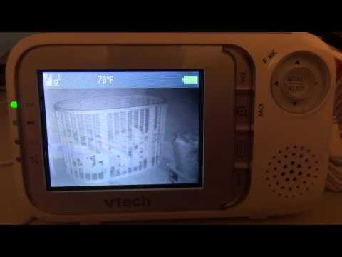 Toddler sings Star Wars Imperial March