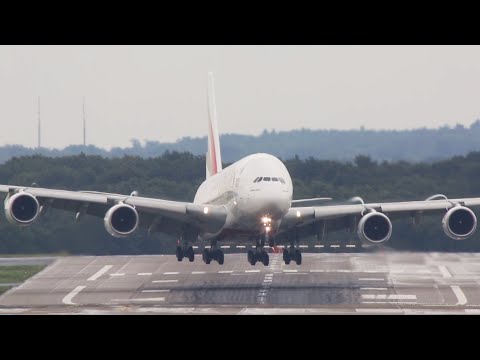 STORM !! Airbus A380 CROSSWIND Landing at DÃ¼sseldorf