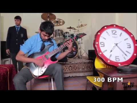 World Record: World&#039;s Fastest Guitar Player (1600 BPM!)