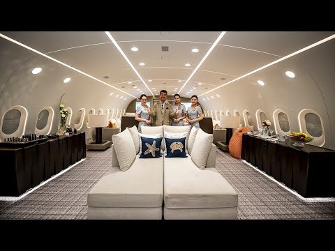 Inside The World&#039;s Only Private Boeing 787 Dreamliner!