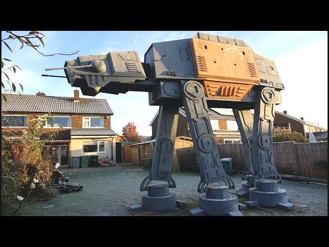 GIANT Star Wars AT-ACT