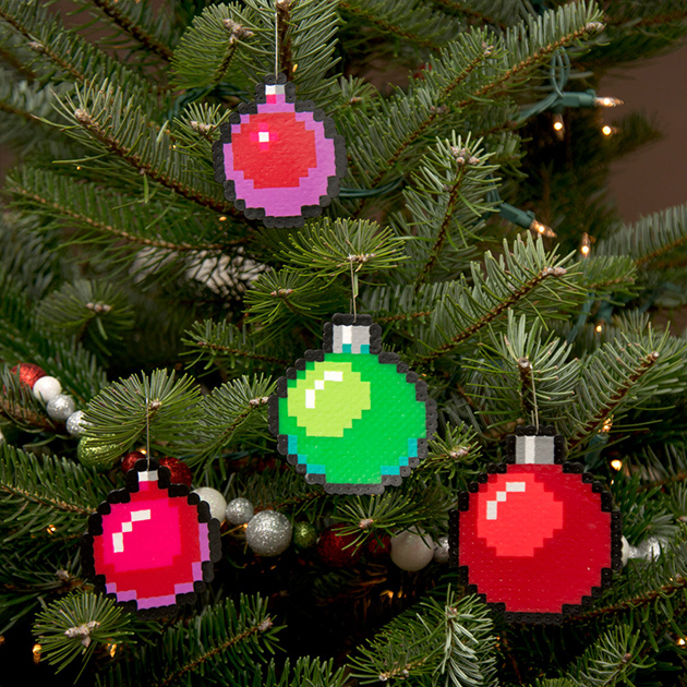 8bit-weihnachtsbaum-deko-Tyrosize2