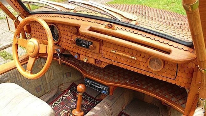 Great_Wooden_VW_Beetle_Made_by_Bosnian_Pensioner_Momir_Bojic_2016_02