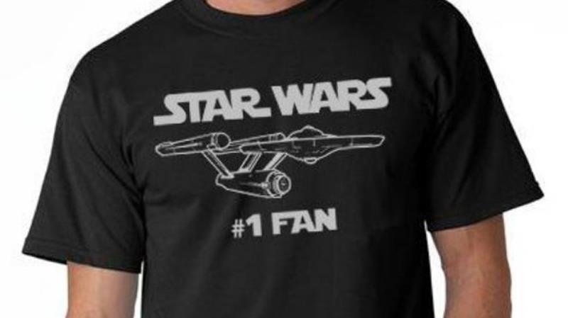 Im perfekten Shirt zur Star Wars Premiere